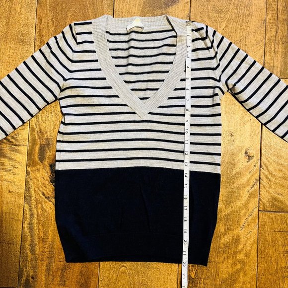 Club Monaco Gray & Dark Blue Striped V-Neck Wool Sweater, Size S - Picture 10 of 12